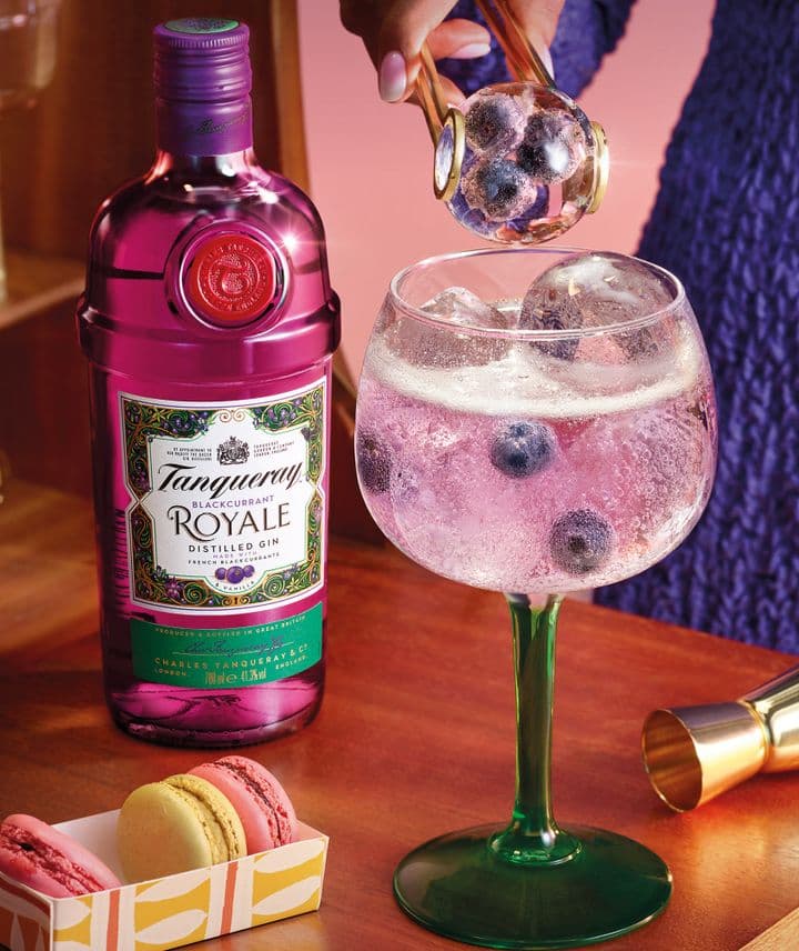 Tanqueray Royale Dark Berry